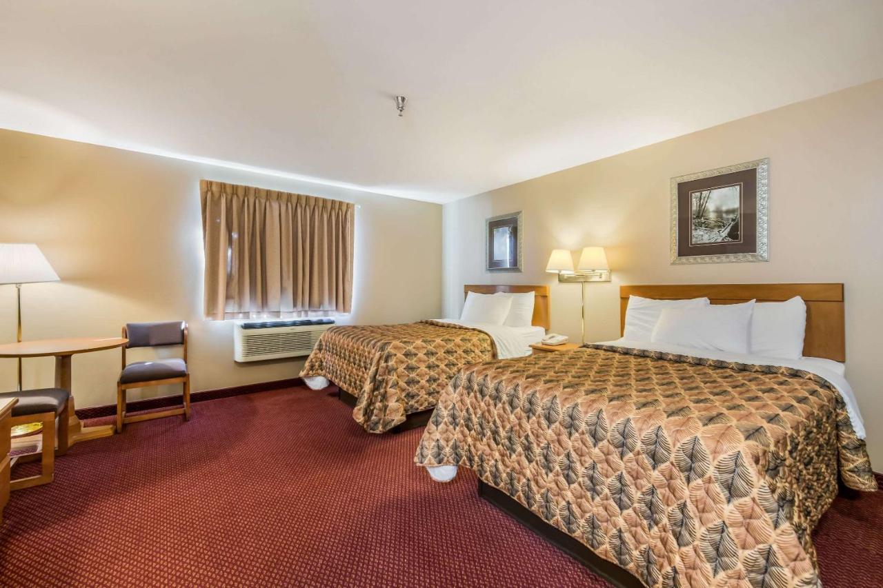 Econo Lodge Rice Lake 外观 照片