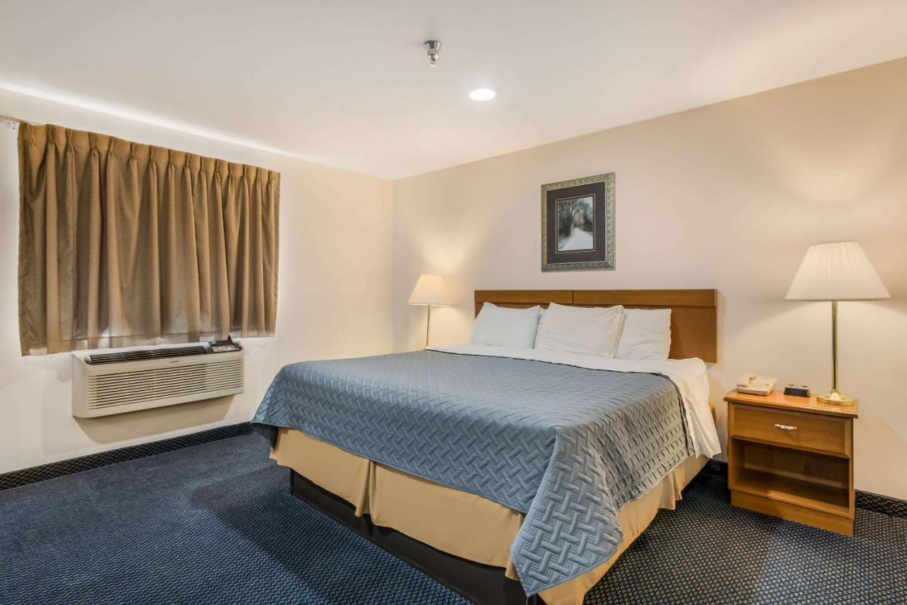 Econo Lodge Rice Lake 外观 照片
