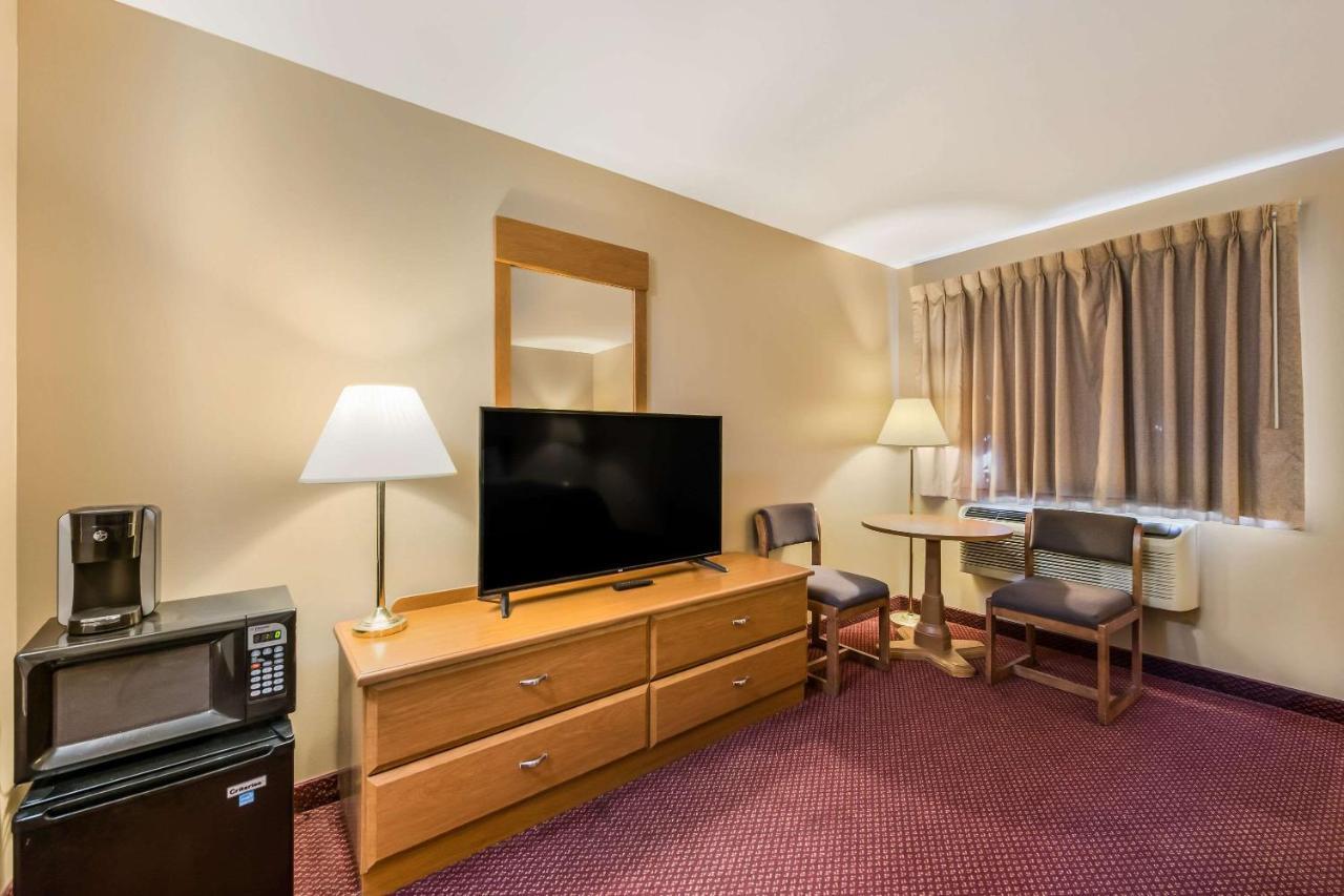 Econo Lodge Rice Lake 外观 照片